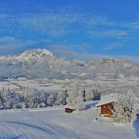 Apartment Flat Directly On The Slope With Valley View St. Johann in Tirol