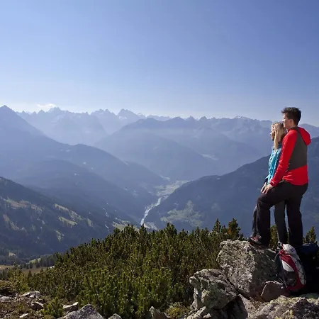 In St Johann By Slope